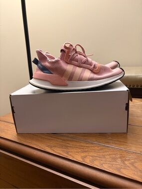Adidas Shoes Women’s Pink U Path Run Athletic Running Sneakers G27644